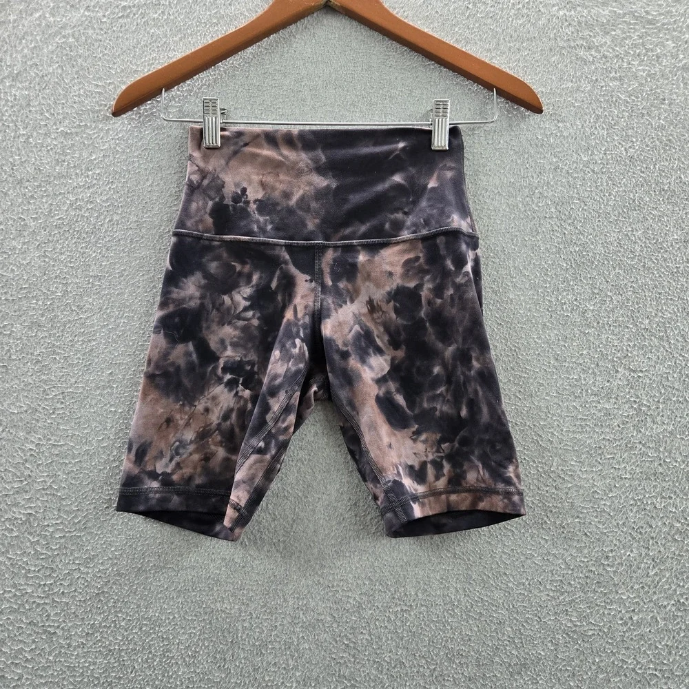 Lululemon Women Activewear Shorts 4 Black Tie Diamond Dye Align‎ Yoga
